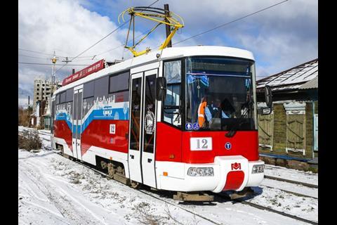 tn_ru-omsk-low-floor-tram-2.jpg